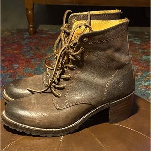 Frye size 10 dark brown